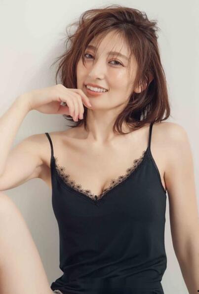熊田曜子丝袜,熊田曜子演绎性感魅力