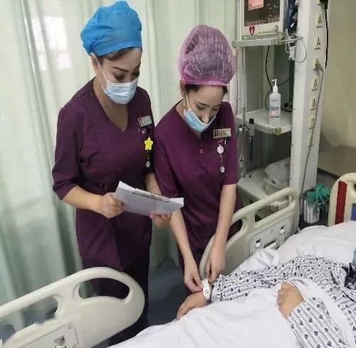 日本医院护理做爱,日本医院护理伦理与人性关怀的边界探索