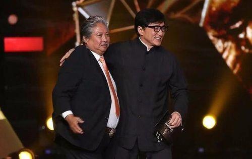 成龙召集明星唱歌,群星闪耀，共唱时代华章